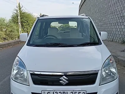 2017 Maruti Suzuki Wagon R VXI 1