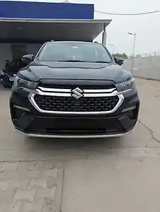 2023 मारुति सुज़ुकी इनविक्टो Alpha Plus Hybrid (Electric + Petrol) Automatic 7 STR 1 2023 मारुति सुज़ुकी इनविक्टो Alpha Plus Hybrid (Electric + Petrol) Automatic 7 STR 1