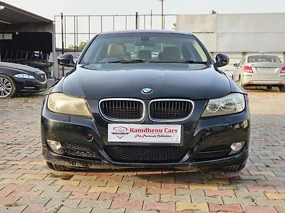 2012 BMW 3-Series 320d 1