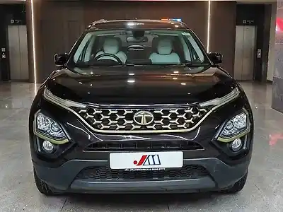 Second Hand टाटा सफारी xz प्लस गोल्ड in अहमदाबाद