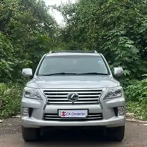 Second Hand लेक्सस LX v8 ऑटोमैटिक in मुंबई Second Hand लेक्सस LX v8 ऑटोमैटिक in मुंबई