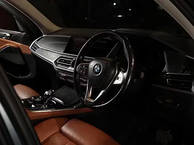 2020 BMW X7 xDrive30d DPE Signature
