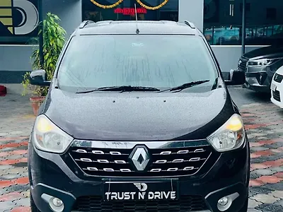 Second Hand Renault Lodgy 110 PS RXZ 7 STR STEPWAY [2015-2016] in Thiruvananthapuram