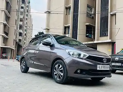 2017 टाटा टिगोर रेवोटॉर्क xz 1