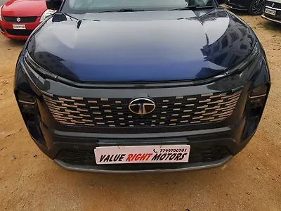2023 Tata Safari Adventure Plus 7 STR 1