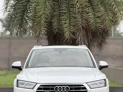 Second Hand ऑडी q5 35 टीडीआई टेक्नोलॉजी in सूरत