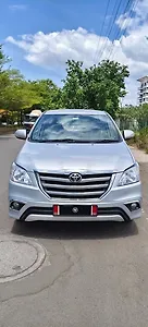 2013 Toyota Innova 2.5 VX 8 STR BS-III 1 2013 Toyota Innova 2.5 VX 8 STR BS-III 1