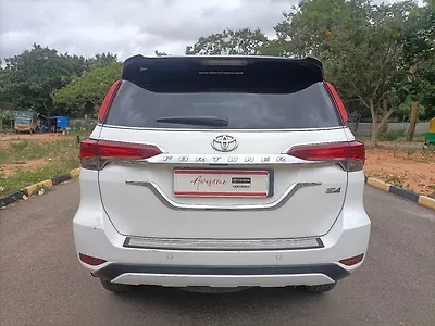 2018 Toyota Fortuner