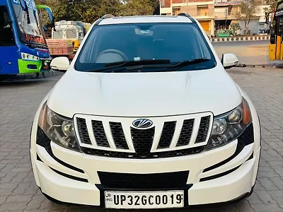 Second Hand Mahindra XUV500 W8 in Lucknow