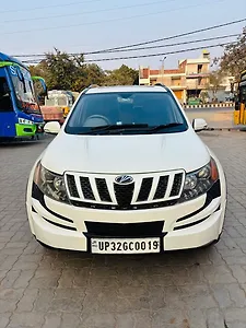 Second Hand Mahindra XUV500 W8 in Lucknow Second Hand Mahindra XUV500 W8 in Lucknow