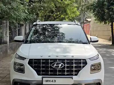 2022 हुंडई वेन्यू sx 1.5 डीज़ल 1