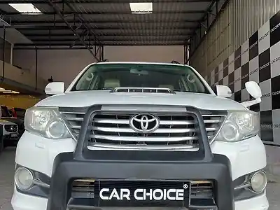 2016 टोयोटा फ़ॉर्च्यूनर 3.0 4x2 ऑटोमैटिक 1