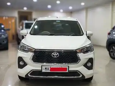 2024 टोयोटा रुमियन V AT [2023-2025] 1