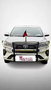 2022 Toyota Innova Crysta VX 2.4 7 STR 1 2022 Toyota Innova Crysta VX 2.4 7 STR 1