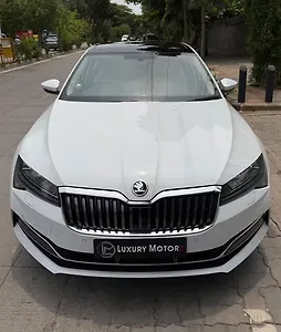 2021 Skoda Superb L&K TSI AT 1 2021 Skoda Superb L&K TSI AT 1