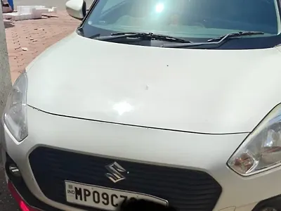2018 Maruti Suzuki Swift VXi AMT [2018-2019] 1
