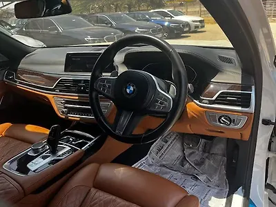 2022 BMW 7 Series 740 Li M Sport