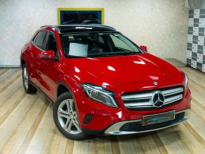 2017 Mercedes-Benz GLA 200 Sport 1