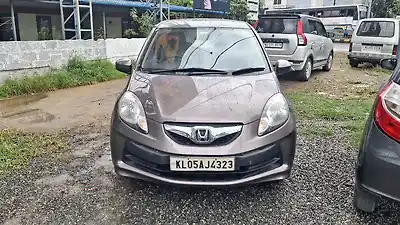 2014 होंडा ब्रियो एस एमटी 1 2014 होंडा ब्रियो एस एमटी 1