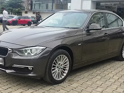 2015 BMW 3 Series 320d Luxury Line