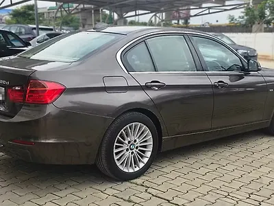 2015 BMW 3 Series 320d Luxury Line