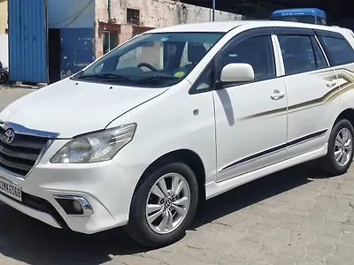 2015 Toyota Innova 2.5 GX BS IV 7 STR
