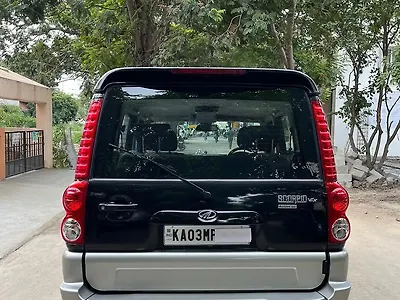 2011 Mahindra Scorpio VLX 2WD BS-IV