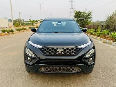 2022 Tata Safari XZA Plus 1