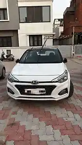 2019 हुंडई एलीट i20 स्पोर्टज़ 1.2 1 2019 हुंडई एलीट i20 स्पोर्टज़ 1.2 1