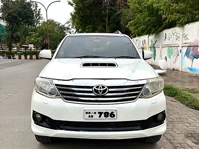 2013 Toyota Fortuner 3.0 4x2 AT 1