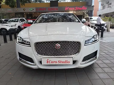2017 Jaguar XF Portfolio Diesel CBU 1