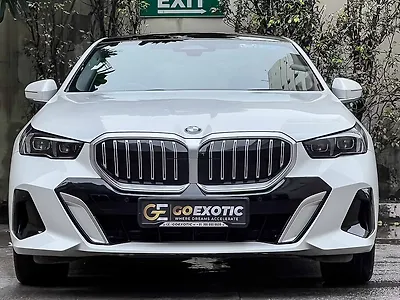 Second Hand BMW 5-Series 530Li Petrol 2.0L Turbo Automatic Aluminium Satinated in Gurgaon