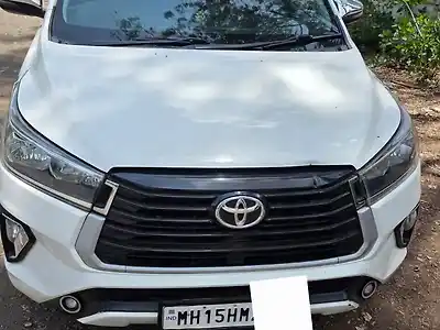 2021 टोयोटा इनोवा क्रिस्टा vx  2.4 7 सीटर 1