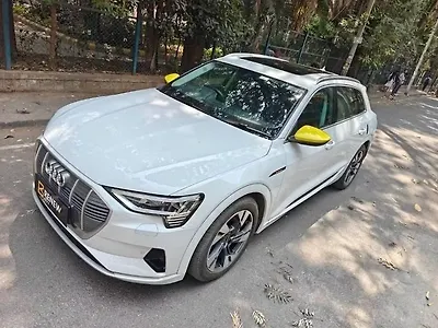 2022 Audi e-tron 55