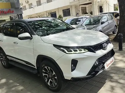 2023 Toyota Fortuner