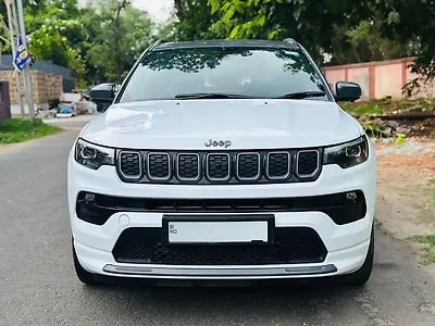 Second Hand Jeep Compass Model S (O) 2WD Diesel 2.0L Turbo Manual in Vadodara