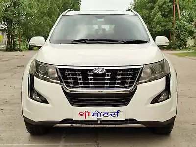 2018 महिंद्रा XUV500 w9 [2018-2020] 1