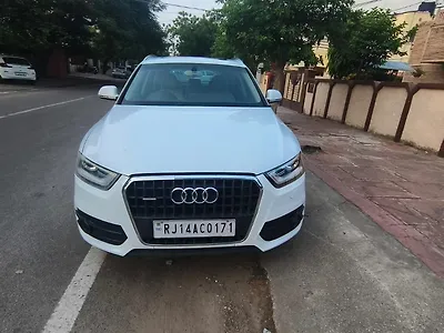 2015 Audi Q3 35 TDI Premium Plus + Sunroof 1