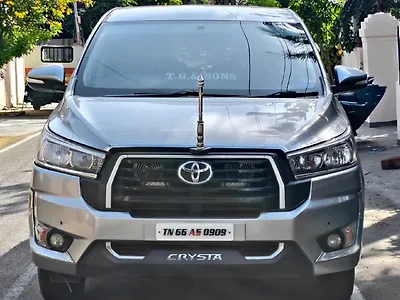 2017 Toyota Innova Crysta 2.4 GX 7 STR [2016-2020] 1