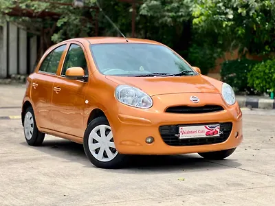 2012 निसान माइक्रा एक्सवी पेट्रोल 1