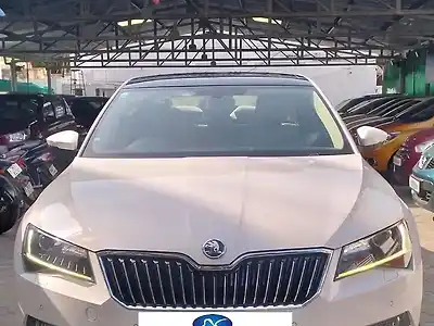 2019 स्कोडा सुपर्ब एल&के टीएसआई एटी 1