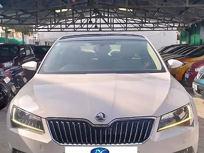 2019 Skoda Superb L&K TSI AT 1