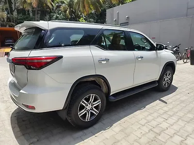 2024 Toyota Fortuner
