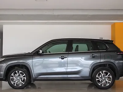2024 Toyota Urban Cruiser Hyryder V AT NeoDrive