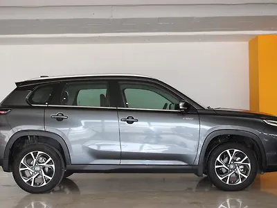 2024 Toyota Urban Cruiser Hyryder V AT NeoDrive