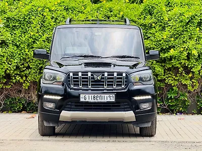 Second Hand Mahindra Scorpio S Diesel Turbo Manual 7 STR in Ahmedabad