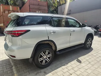 2023 Toyota Fortuner