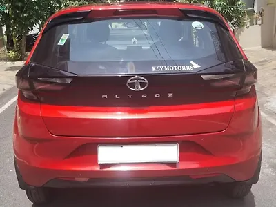 2021 Tata Altroz XE Petrol