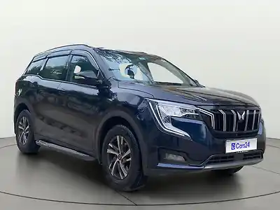 2024 महिंद्रा XUV700 AX5 2WD Diesel 2.2L Turbo Automatic 7 STR 1