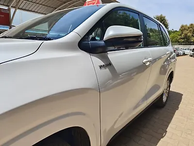 2024 Toyota Innova Hycross VX Hybrid (Electric + Petrol) Automatic (e-CVT) 7 STR